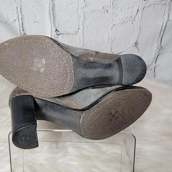 Vince Camuto Womens 8 Knee High Tall‎ Leather Heeled Boots Chic Sexy Going Out - Picture 11 of 14